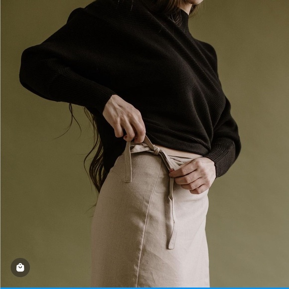 Taupe Linen Wrap Skirt - Picture 1 of 4